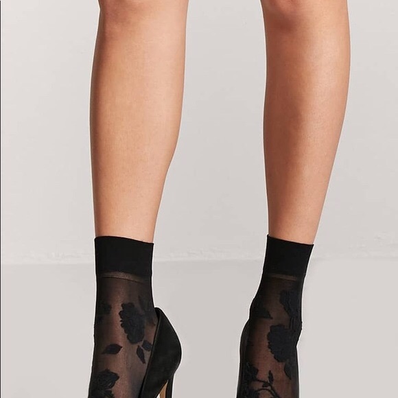 🌟SOLD/Nip/Sheer Ankle Socks w Floral Design/ - Picture 5 of 5